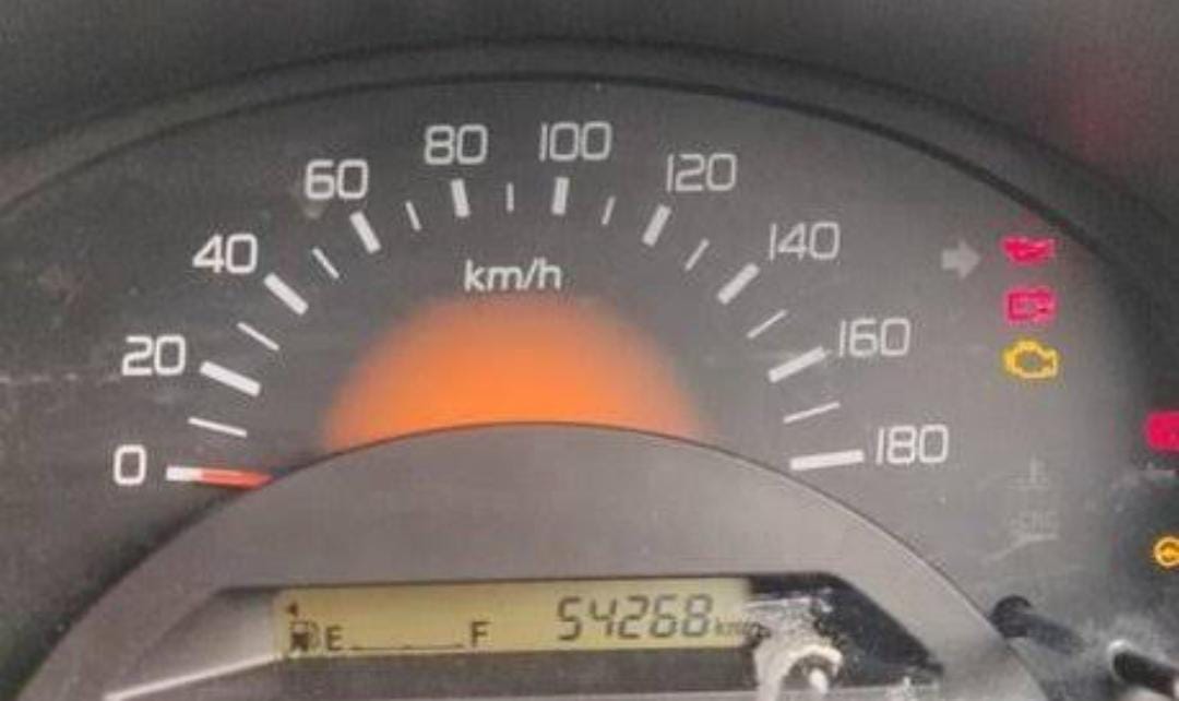 Maruti Suzuki Wagon R 1.0(2010-2013) Vxi